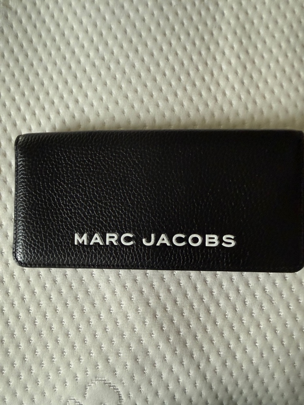 Marc Jacobs Black Leather Wallet - Like New